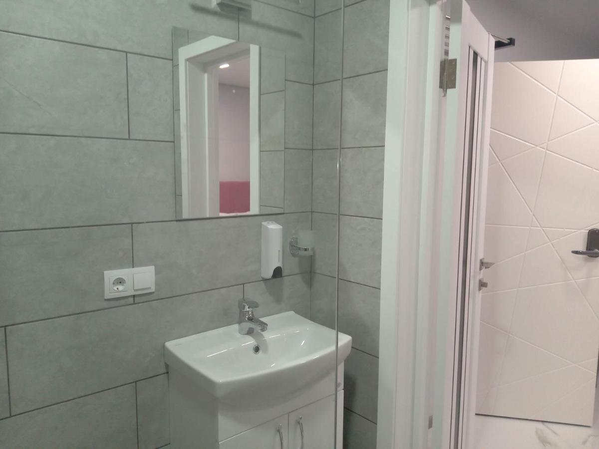 39 Apart Hotel Львів Екстер'єр фото